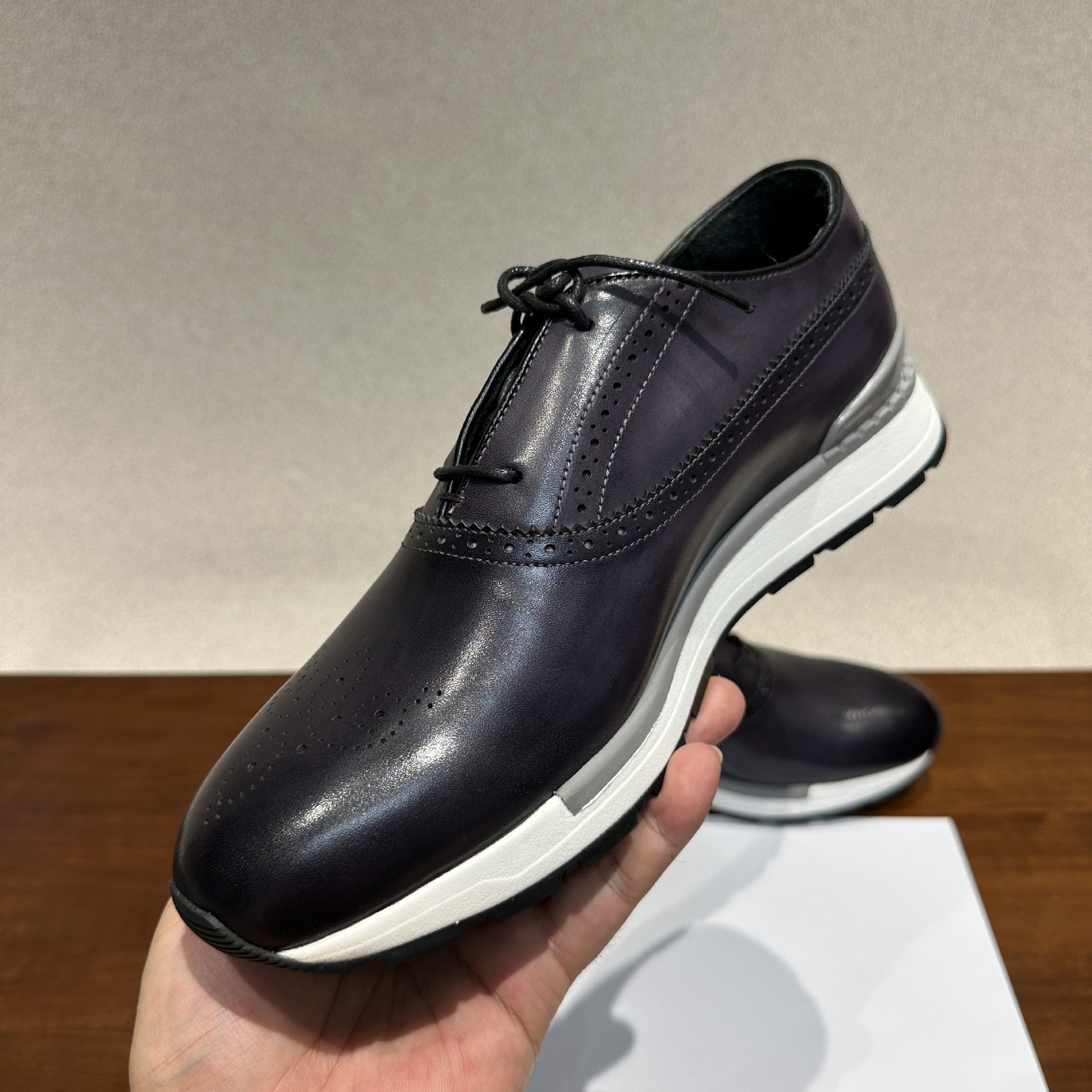 Vintage Patina Men's Leather Business Casual Shoes – Italian Calfskin