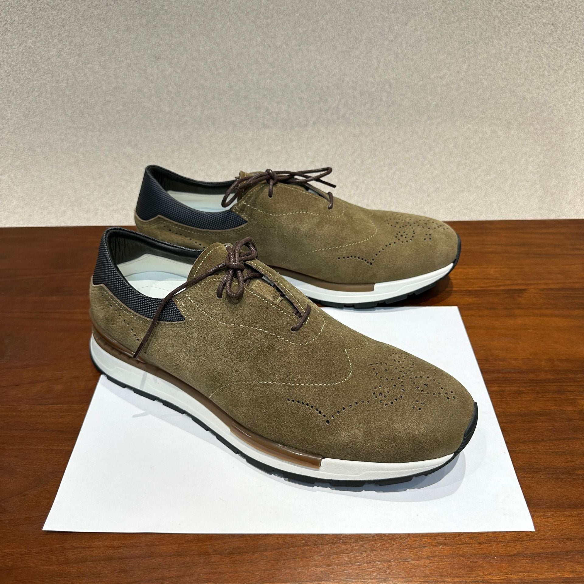 Retro Business Casual Leather Shoes – Top-Grain Cowhide.