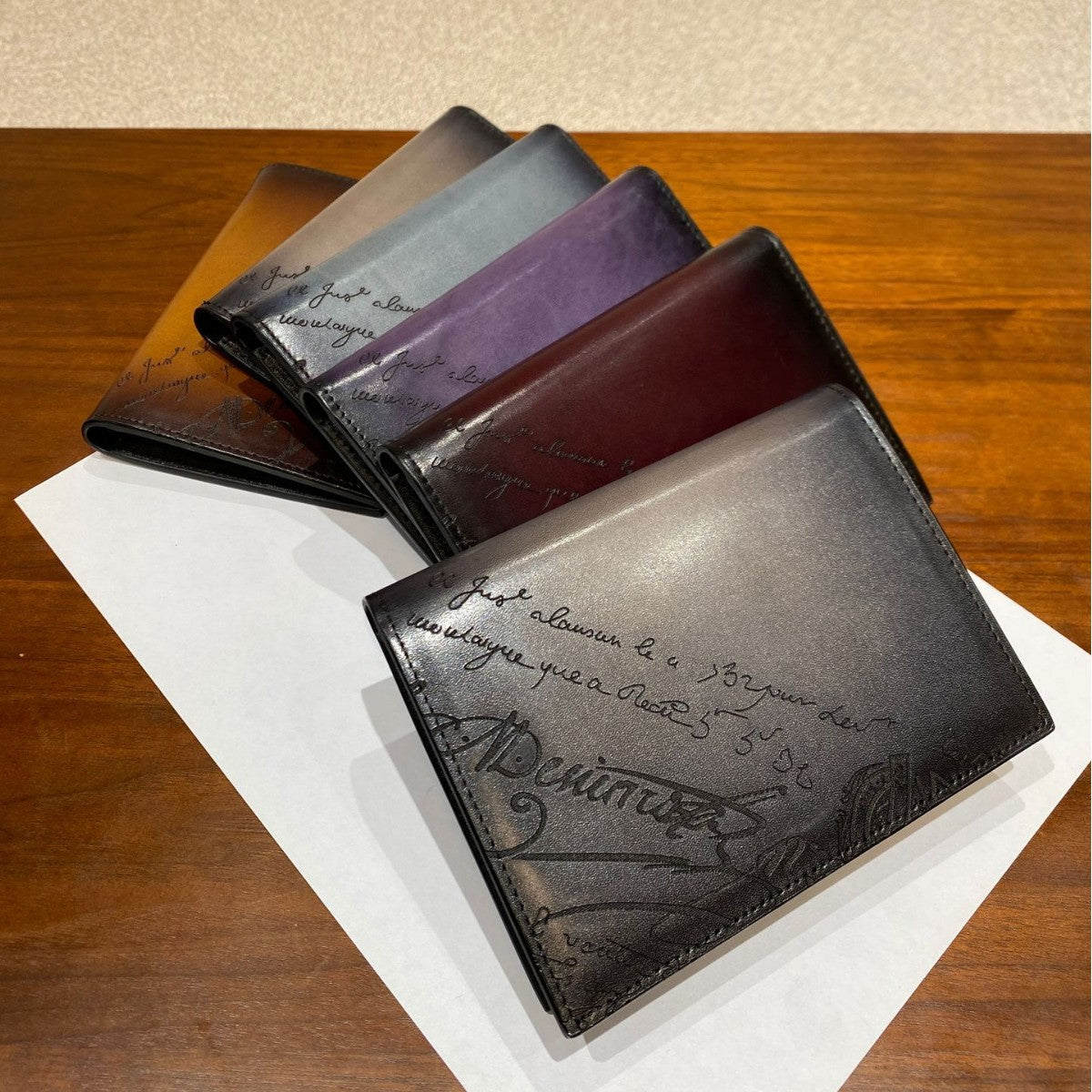 Men's Leather Wallet & Card Holder