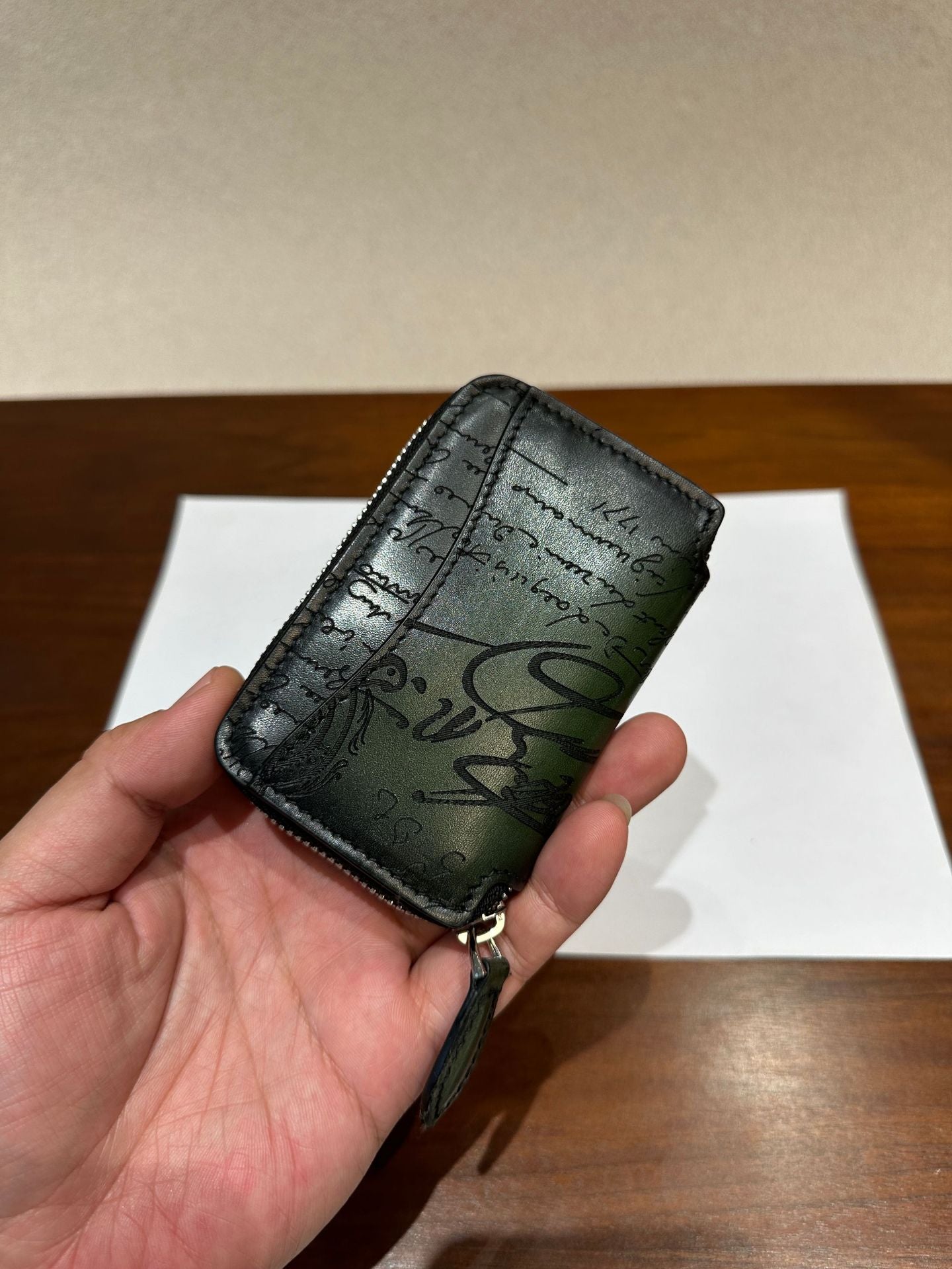Premium Scritto Leather Card Holder