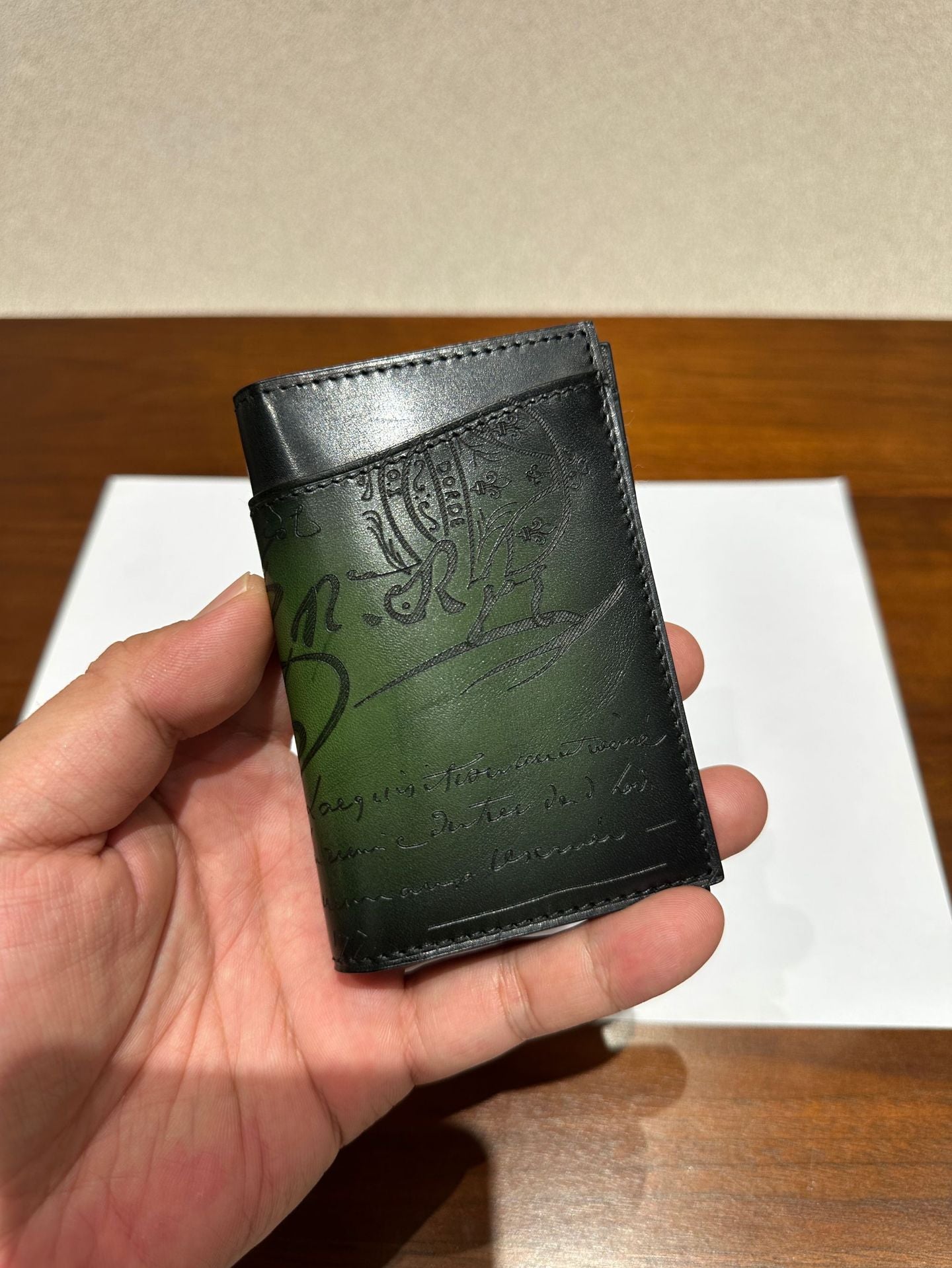 Retro Cowhide Mini Card Holder Wallet